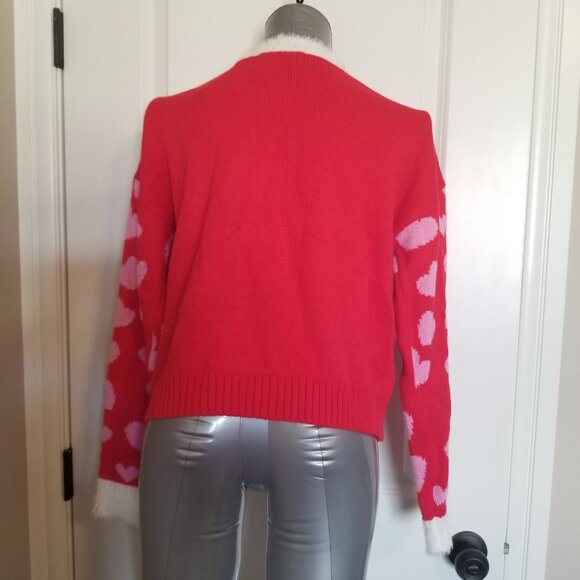 Peanuts Be My Valentine Sweater (Charlie Brown) - Picture 8 of 13